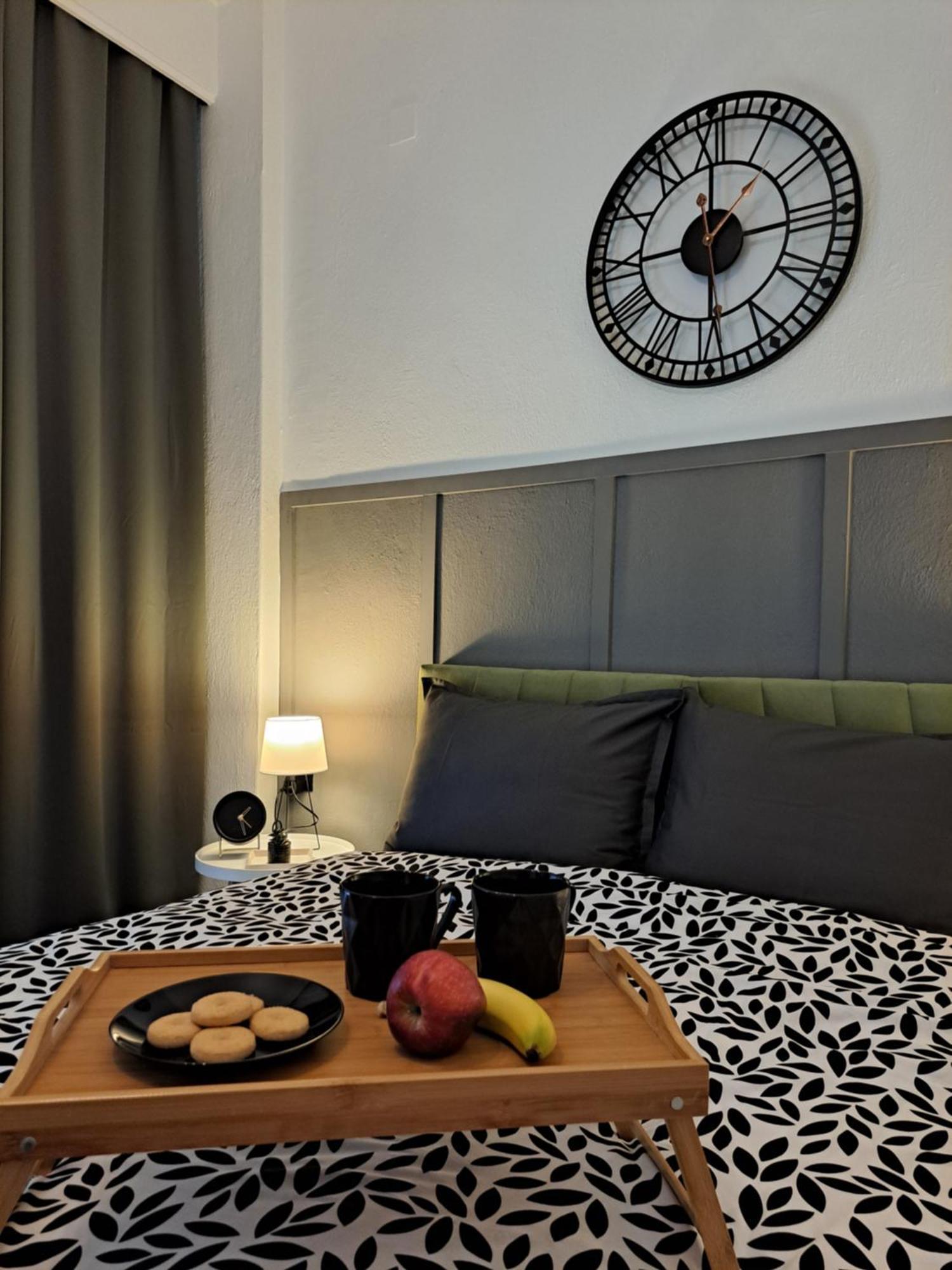 Stylish City Center Apartment سيرس المظهر الخارجي الصورة