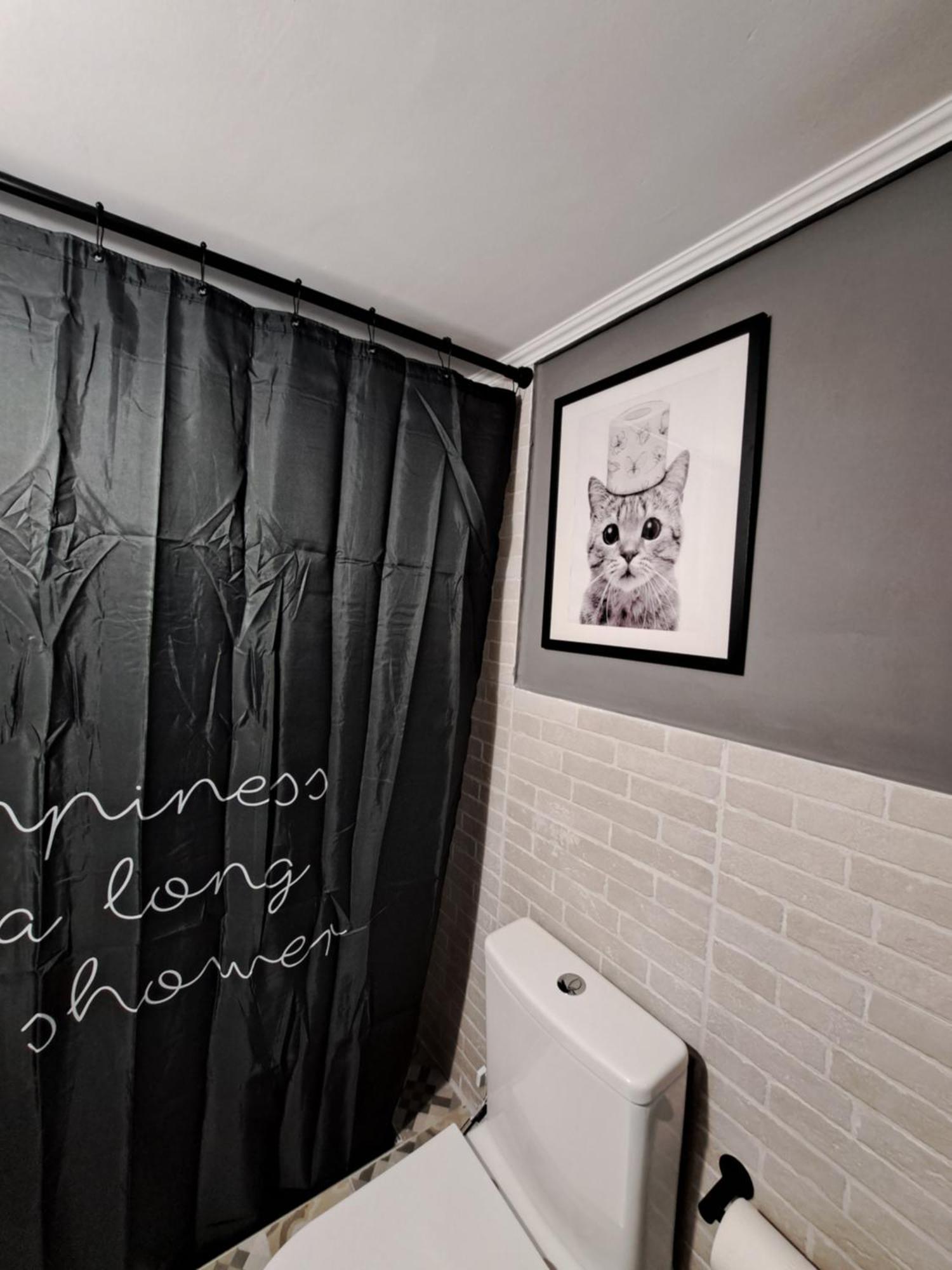 Stylish City Center Apartment سيرس المظهر الخارجي الصورة