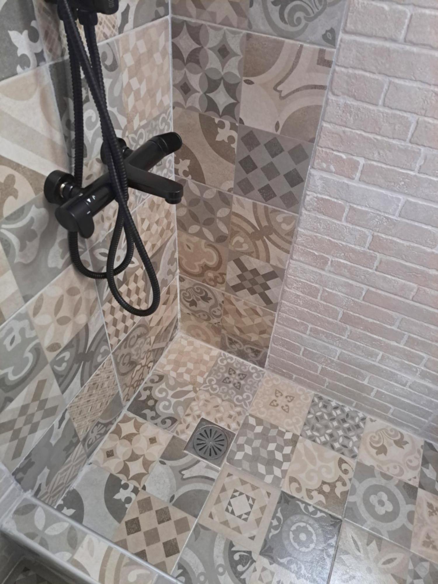 Stylish City Center Apartment سيرس المظهر الخارجي الصورة